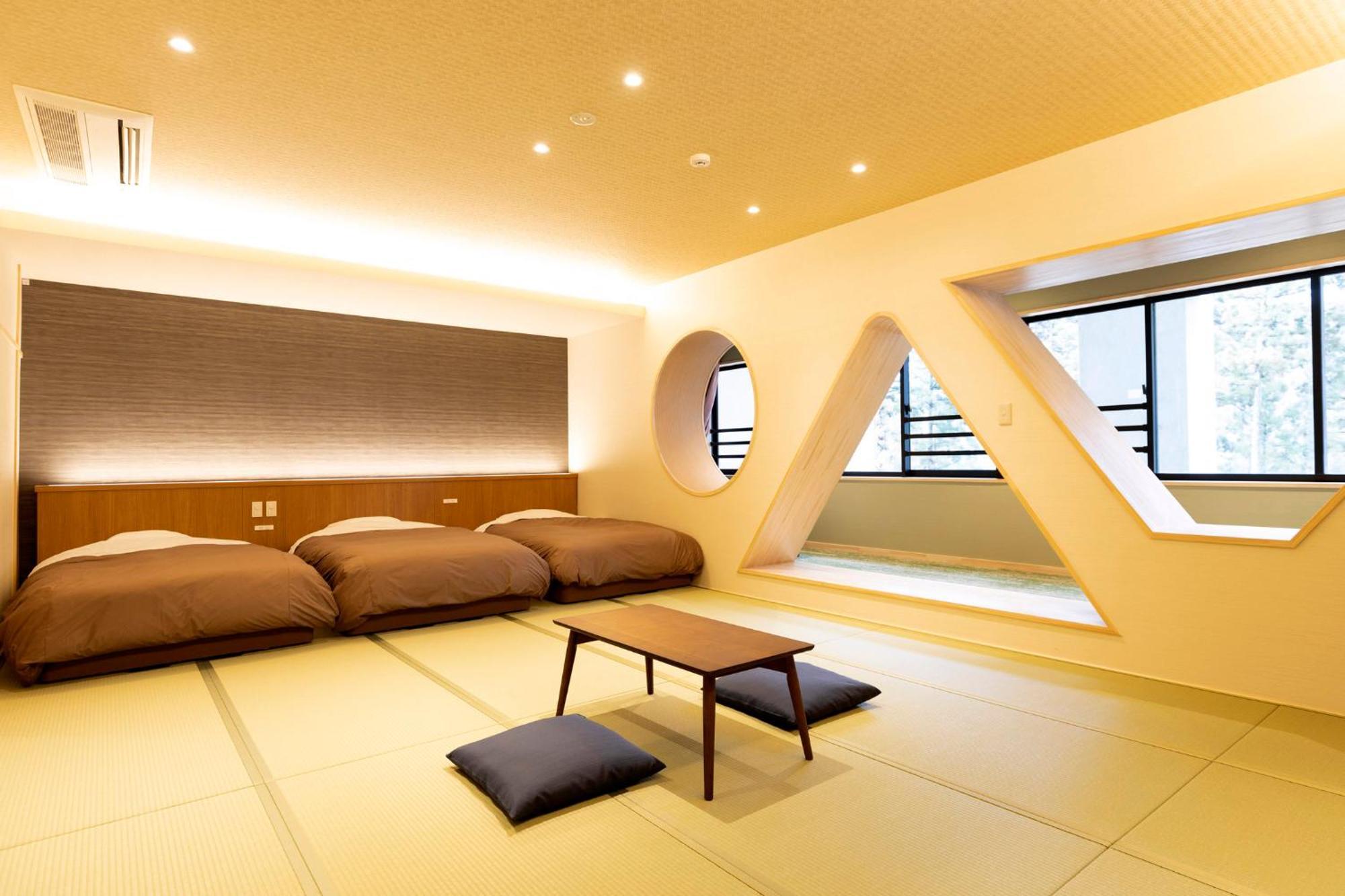 Ooedo Onsen Monogatari Premium Yamanaka Grand Hotel คากะ ภายนอก รูปภาพ