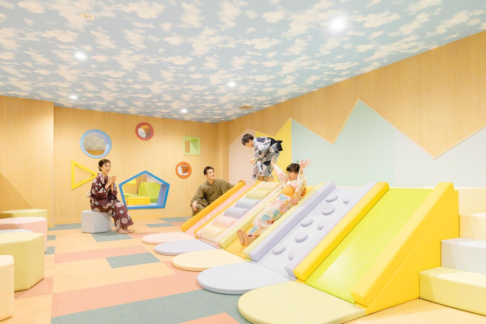 Ooedo Onsen Monogatari Premium Yamanaka Grand Hotel คากะ ภายนอก รูปภาพ